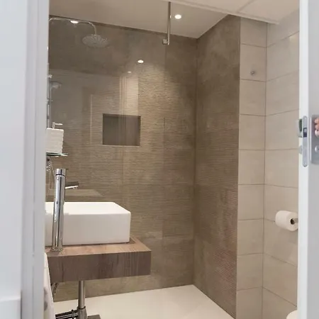 Cosy Flat - Center - Parking Free Malaga